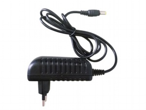 SANTEC stabilisiertes Steckernetzteil 12V DC, 1,5A